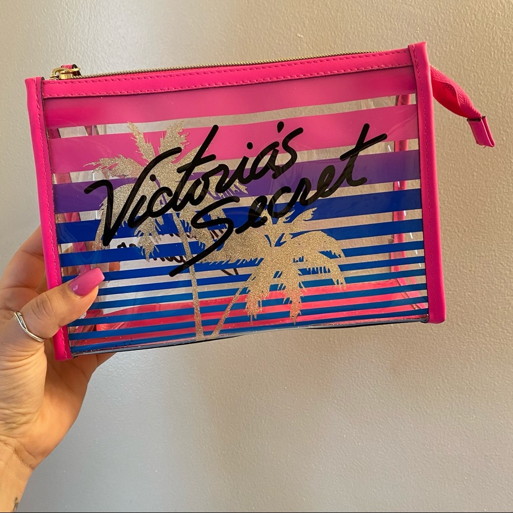 Victoria’s secret plastic bag
